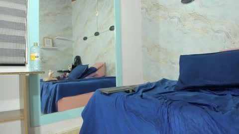 Lisa online show from 12/23/24, 09:05