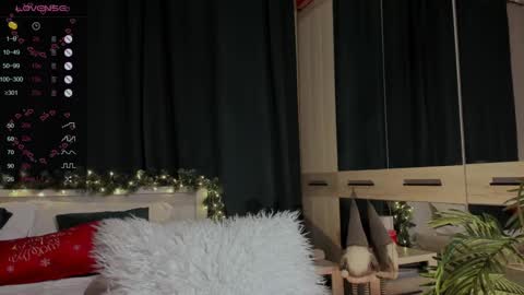 lissa_rose online show from 12/15/24, 07:10