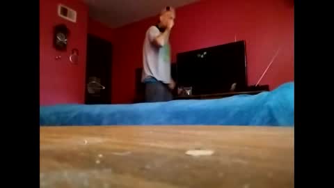 Snapshot of lithuanian1987 chatting on 11/26/25, 04:30 Viciouzz Daddy online show from 11/26/25, 04:30