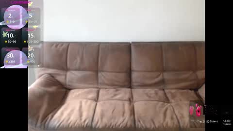 Snapshot of litlle_danni chatting on 11/02/25, 10:12 Danni online show from 11/02/25, 10:12