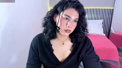 Snapshot of little_alli chatting on 10/21/25, 07:58 L I T T L E A L L I online show from 10/21/25, 07:58