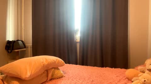 Catherine online show from 10/08/25, 02:31