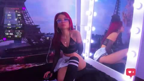 Ellie  online show from 11/18/25, 08:02