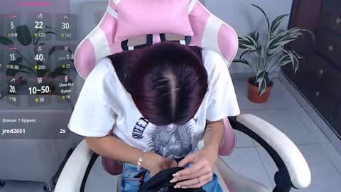 Snapshot of little_emmy6 chatting on 09/25/25, 03:16 E M M Y online show from 09/25/25, 03:16