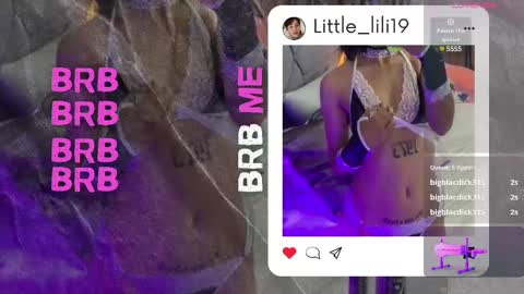 Snapshot of little_lili19 chatting on 12/28/24, 12:15 Lili online show from 12/28/24, 12:15