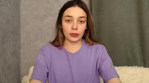 Snapshot of little_mia__ chatting on 12/22/24, 08:58 Mia Im online every day 1530 PM in New York 2030 PM in London online show from 12/22/24, 08:58