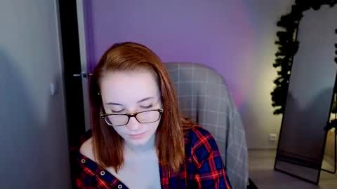 Snapshot of little_pretty_woman chatting on 02/20/25, 01:14 little_pretty_woman online show from 02/20/25, 01:14