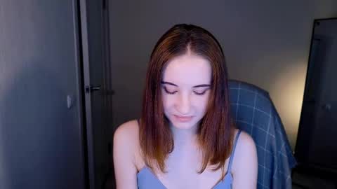Snapshot of little_pretty_woman chatting on 03/08/25, 05:01 little_pretty_woman online show from 03/08/25, 05:01