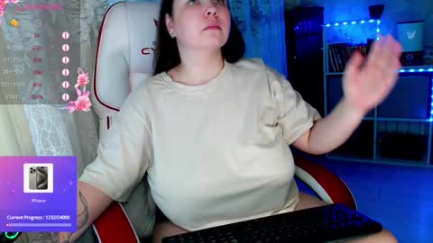 little_raiden online show from 10/08/25, 02:31