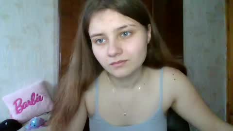 Snapshot of little_shygirl_ chatting on 01/27/25, 10:06 little_shygirl_ online show from 01/27/25, 10:06