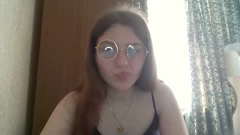 Snapshot of little_shygirl_ chatting on 03/07/25, 12:34 little_shygirl_ online show from 03/07/25, 12:34