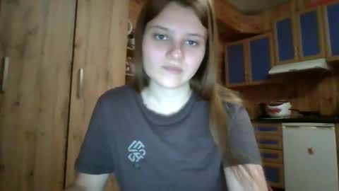 Snapshot of little_shygirl_ chatting on 09/30/25, 04:17 little_shygirl_ online show from 09/30/25, 04:17