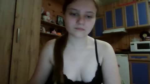 Snapshot of little_shygirl_ chatting on 10/03/25, 04:09 little_shygirl_ online show from 10/03/25, 04:09