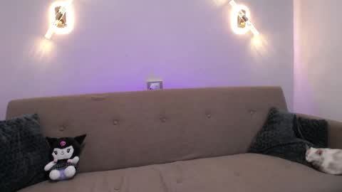 Snapshot of little_tifi chatting on 09/11/25, 12:44 Tifany online show from 09/11/25, 12:44