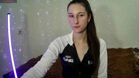 Snapshot of littleahwitch chatting on 03/06/25, 10:41 LittleAhWitch online show from 03/06/25, 10:41
