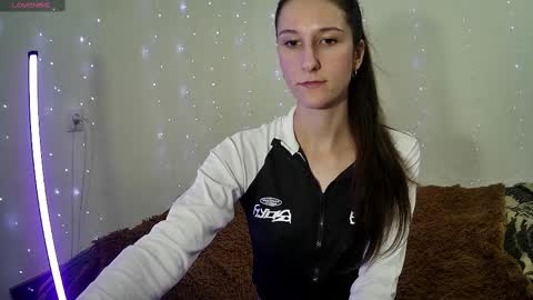 Snapshot of littleahwitch chatting on 03/06/25, 01:46 LittleAhWitch online show from 03/06/25, 01:46