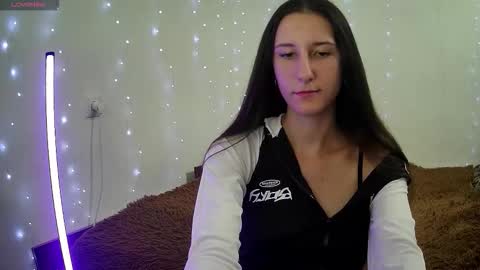 Snapshot of littleahwitch chatting on 09/23/25, 09:34 LittleAhWitch online show from 09/23/25, 09:34