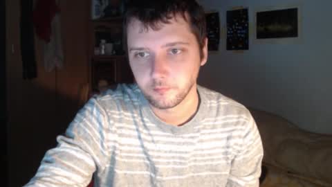 Snapshot of littlealien7 chatting on 09/19/25, 06:37 littlealien7 online show from 09/19/25, 06:37