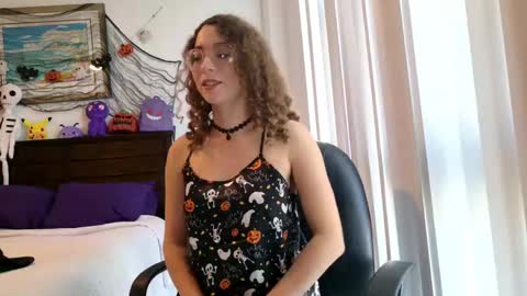 Snapshot of littledeathtrap chatting on 10/13/25, 08:20 littledeathtrap online show from 10/13/25, 08:20