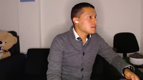 Manu online show from 11/06/25, 03:29