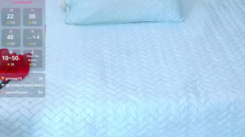 Tania  online show from 10/31/25, 08:21