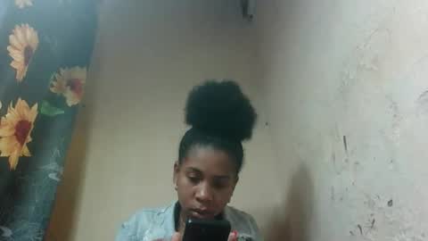 edra online show from 10/19/25, 04:35