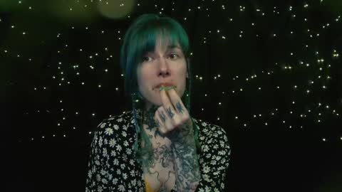 Niki  free tg channel with some photos gifs and info about streams  online show from 11/10/25, 11:20