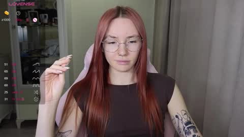 Eliana online show from 10/31/25, 10:49