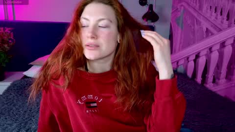 Snapshot of liv_fay chatting on 01/19/25, 01:33 Liv 3 online show from 01/19/25, 01:33