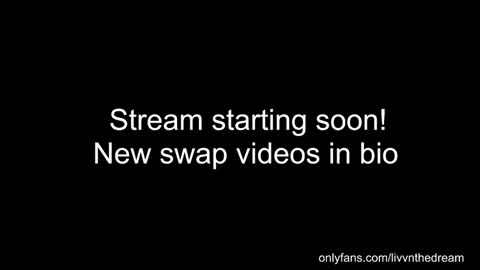 Snapshot of livanddrew chatting on 01/25/25, 01:54 Liv and Drew online show from 01/25/25, 01:54