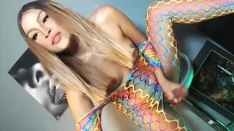 Snapshot of live_in_lover28 chatting on 10/09/25, 11:03 Tasha Carter online show from 10/09/25, 11:03