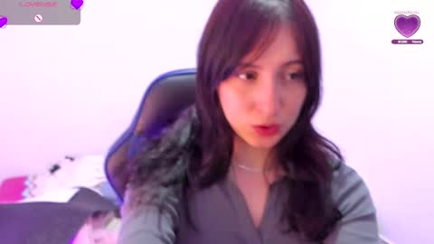 Snapshot of livemakio chatting on 01/23/25, 06:06 Liz online show from 01/23/25, 06:06