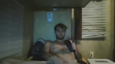 Snapshot of livetyy chatting on 09/12/25, 09:09 livetyy online show from 09/12/25, 09:09