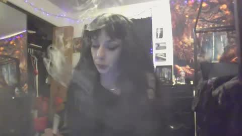 Snapshot of livmirage chatting on 01/08/25, 03:29 Liv Mirage online show from 01/08/25, 03:29