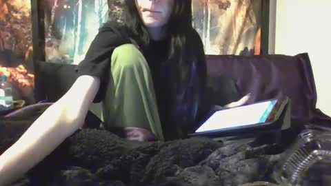 Snapshot of livmirage chatting on 01/21/25, 02:43 Liv Mirage online show from 01/21/25, 02:43