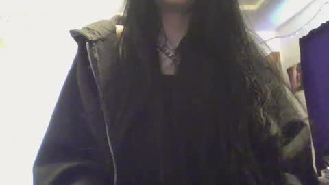Snapshot of livmirage chatting on 02/07/25, 10:20 Liv Mirage online show from 02/07/25, 10:20