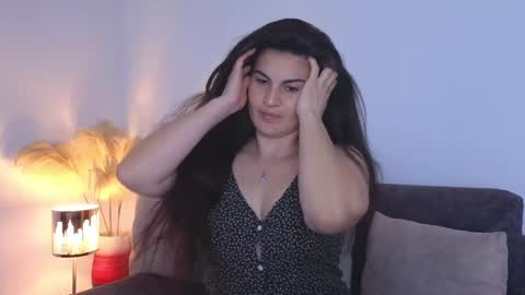 Snapshot of liz_devine chatting on 02/04/25, 02:21 liz online show from 02/04/25, 02:21