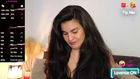 Snapshot of liz_devine chatting on 03/02/25, 04:10 liz online show from 03/02/25, 04:10