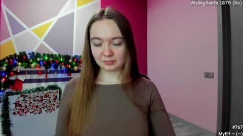 Girl next door online show from 12/09/24, 12:40