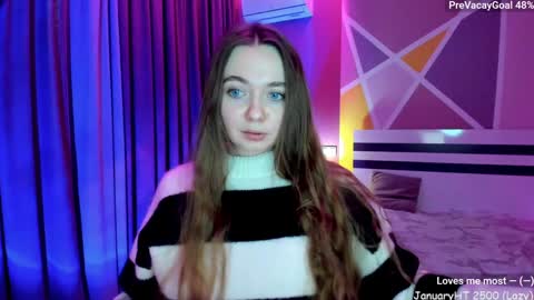 Girl next door online show from 01/08/25, 12:37