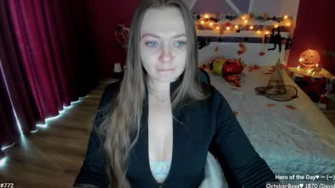 Girl next door online show from 10/22/25, 11:21