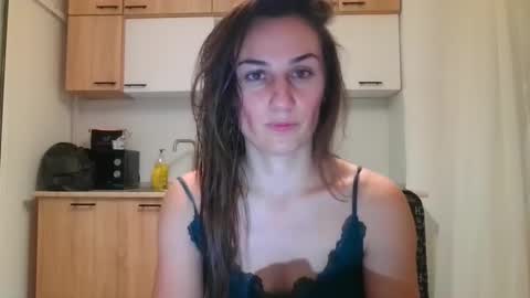 Snapshot of lizalish chatting on 01/10/25, 06:38 Liza online show from 01/10/25, 06:38