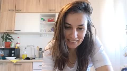 Snapshot of lizalish chatting on 02/09/25, 11:36 Liza online show from 02/09/25, 11:36