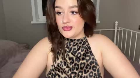 lizamartina online show from 10/18/25, 08:31