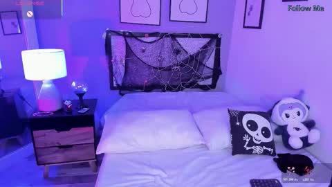 Liza online show from 10/28/25, 10:12