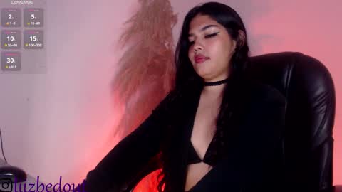 lizbedoutx online show from 11/21/25, 01:32