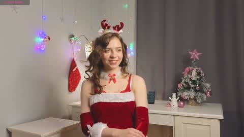 Hello there im Amelia Im new here Lets have fun online show from 12/25/24, 03:08