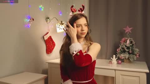 Hello there im Amelia Im new here Lets have fun online show from 12/27/24, 03:42