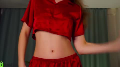 Sunnheart online show from 12/18/24, 04:39