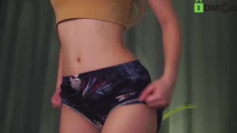 Sunnheart online show from 12/28/24, 11:26